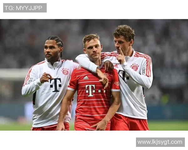 利物浦与拜仁激战正酣比分直播全程跟踪精彩瞬间不容错过