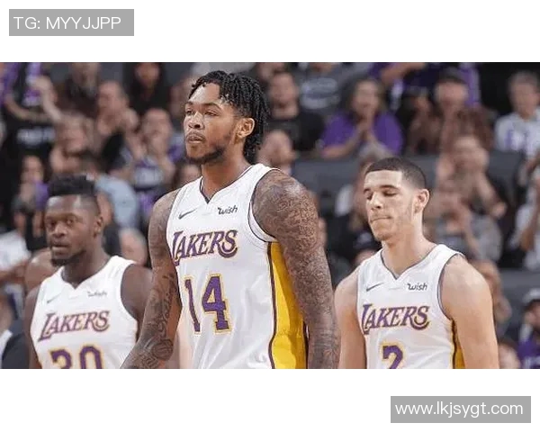 勇士与雷霆激战西部决赛巅峰对决展现篮球魅力与团队精神